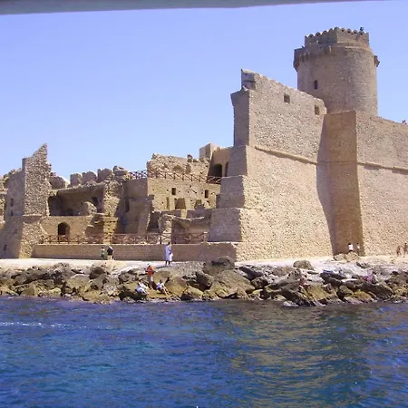 In Isola Di Capo Rizzuto 20988 *